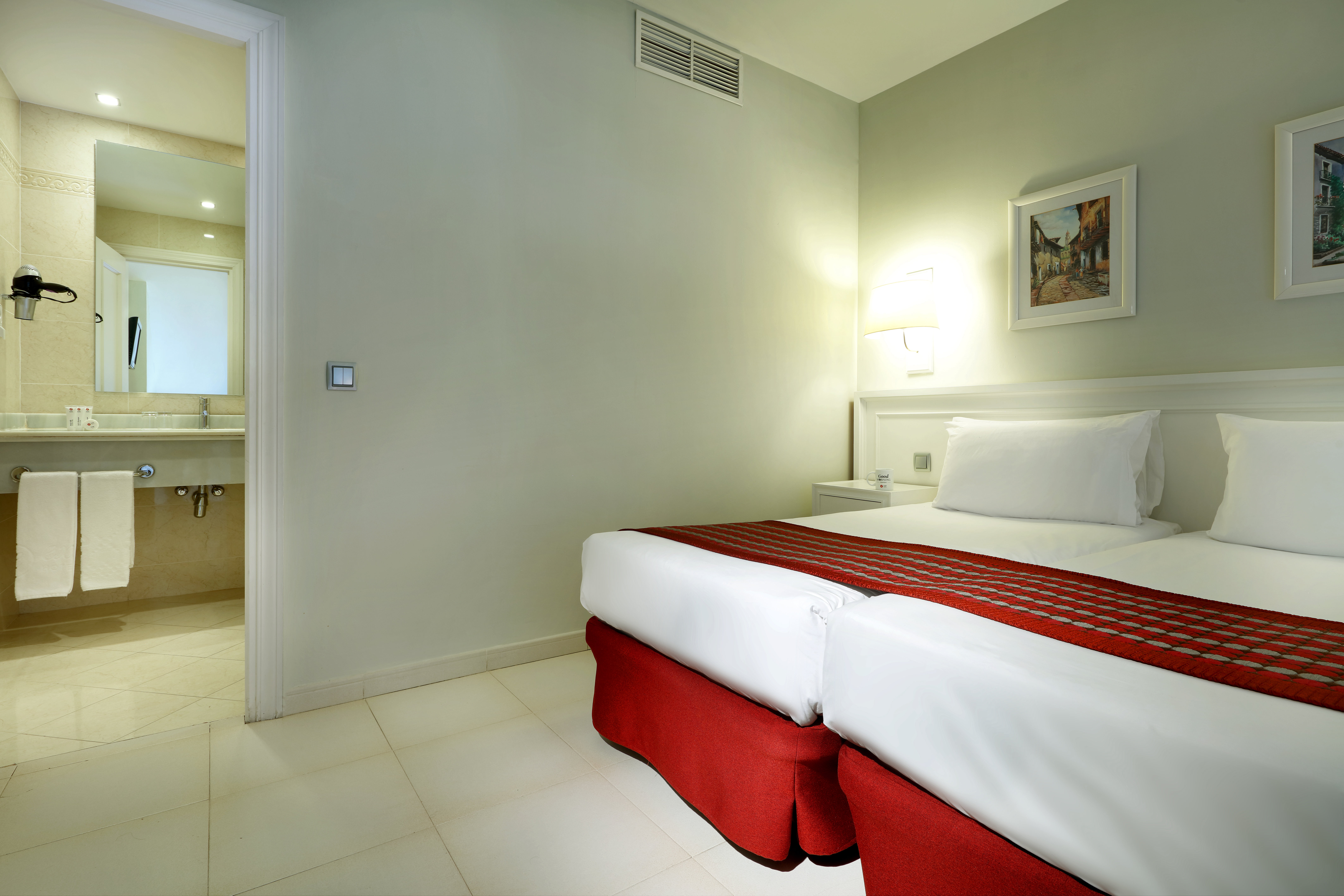 EXE GRAN HOTEL SOLUCAR 35/82