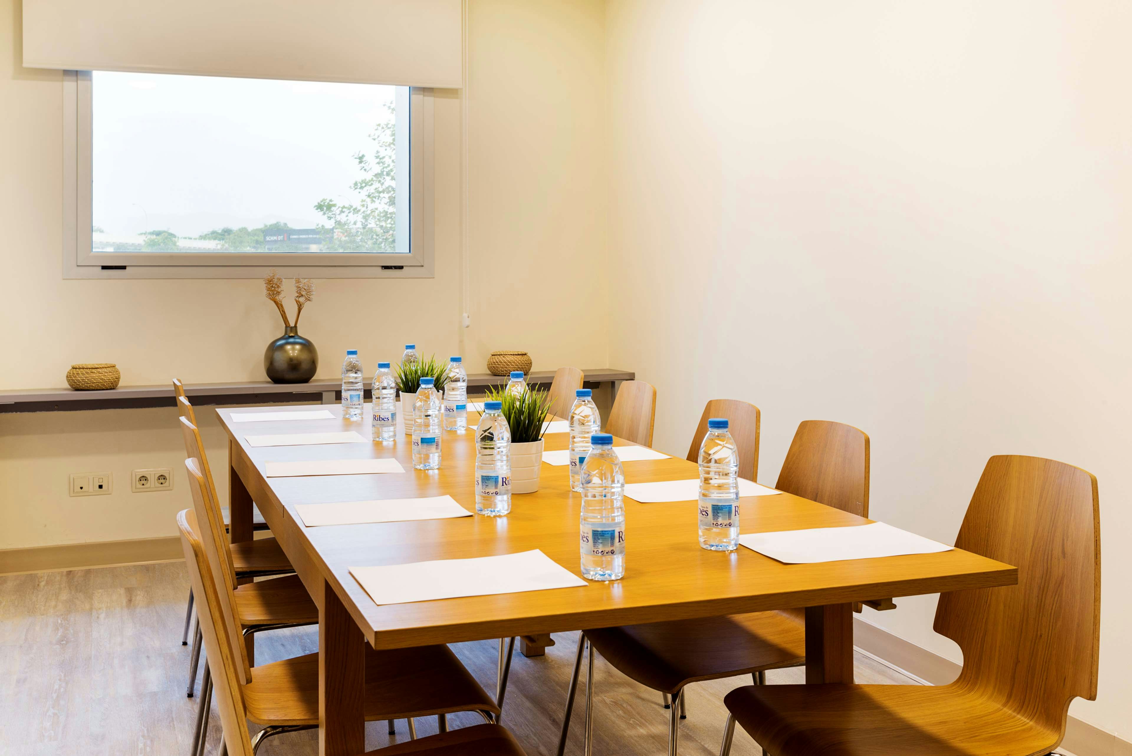 B&B HOTEL Figueres 18/19