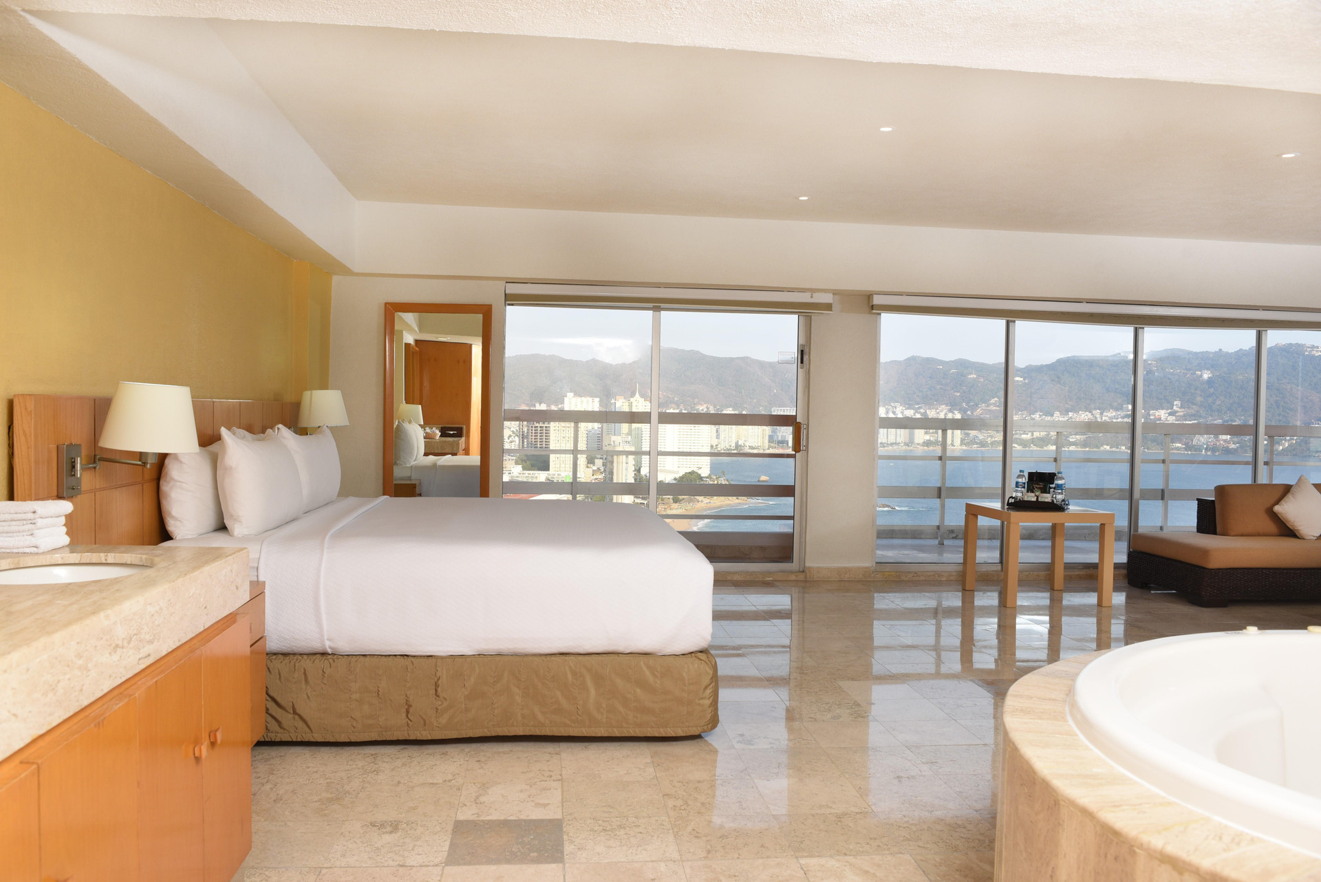 Master, Suite, Sea View