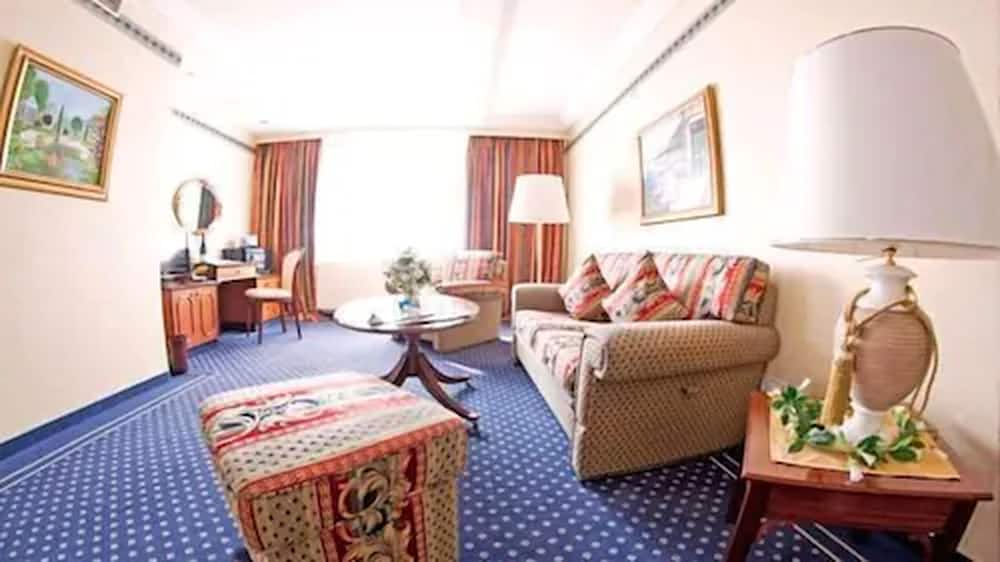 ATLANTIC Hotel Landgut Horn 41/63