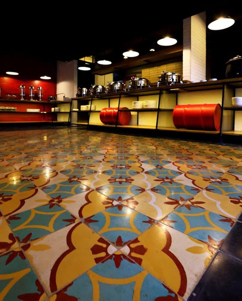 Hotel Namin Bandung 66/67