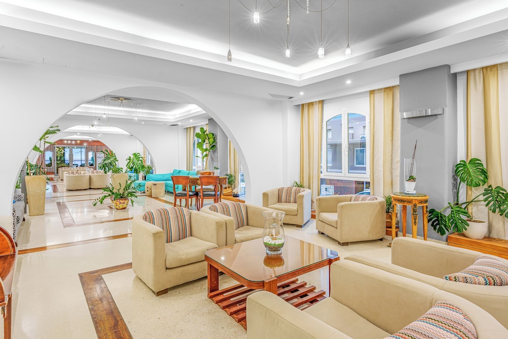 Glaros Beach Hotel 25/50