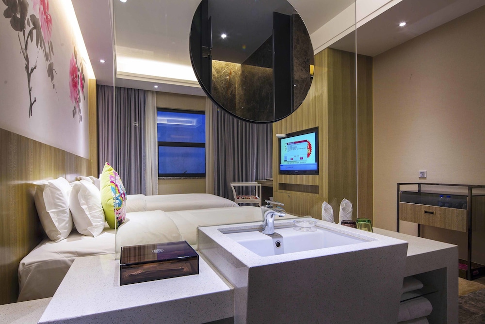 Paco Business Hotel Dongfeng Road Branch 21/27