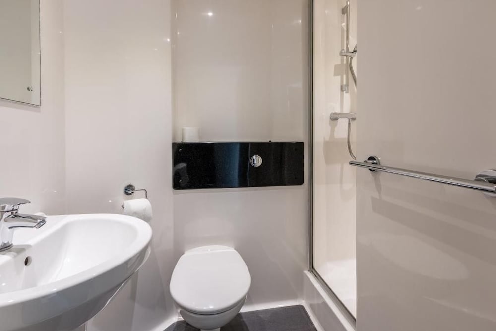 Destiny Student Murano Campus Accommodation 35/40