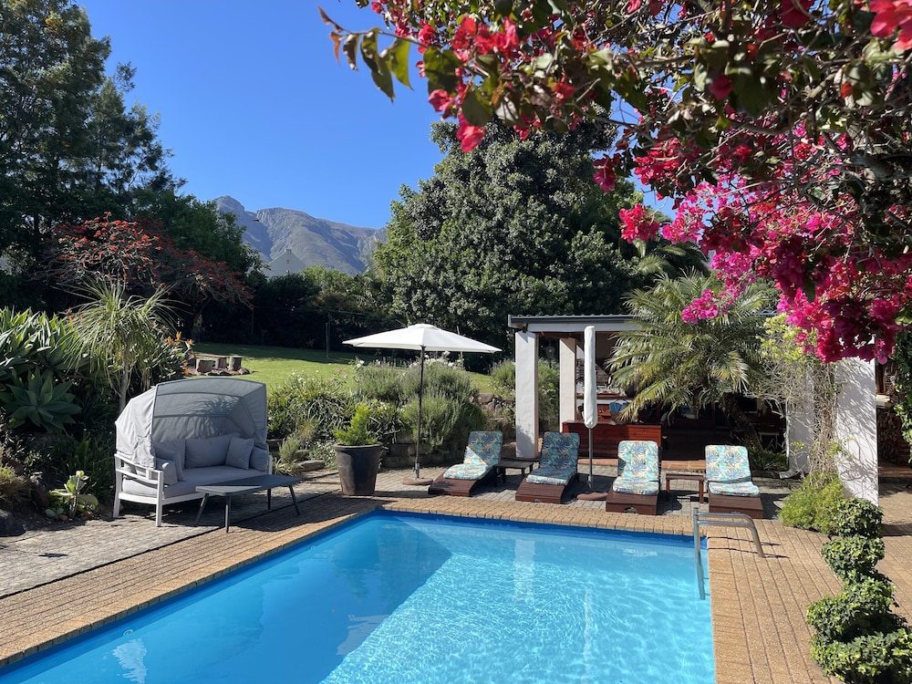 Marula Lodge Guesthouse 30/36