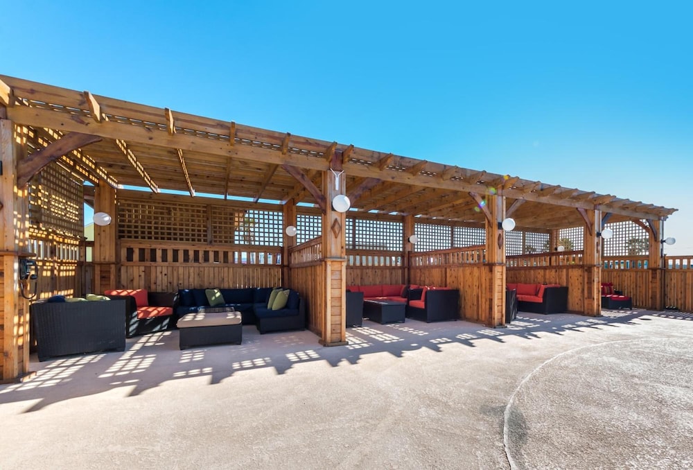 Oceans Edge Hotel, Port Aransas,TX (ex Red Roof Inn Port Aransas) 51/62