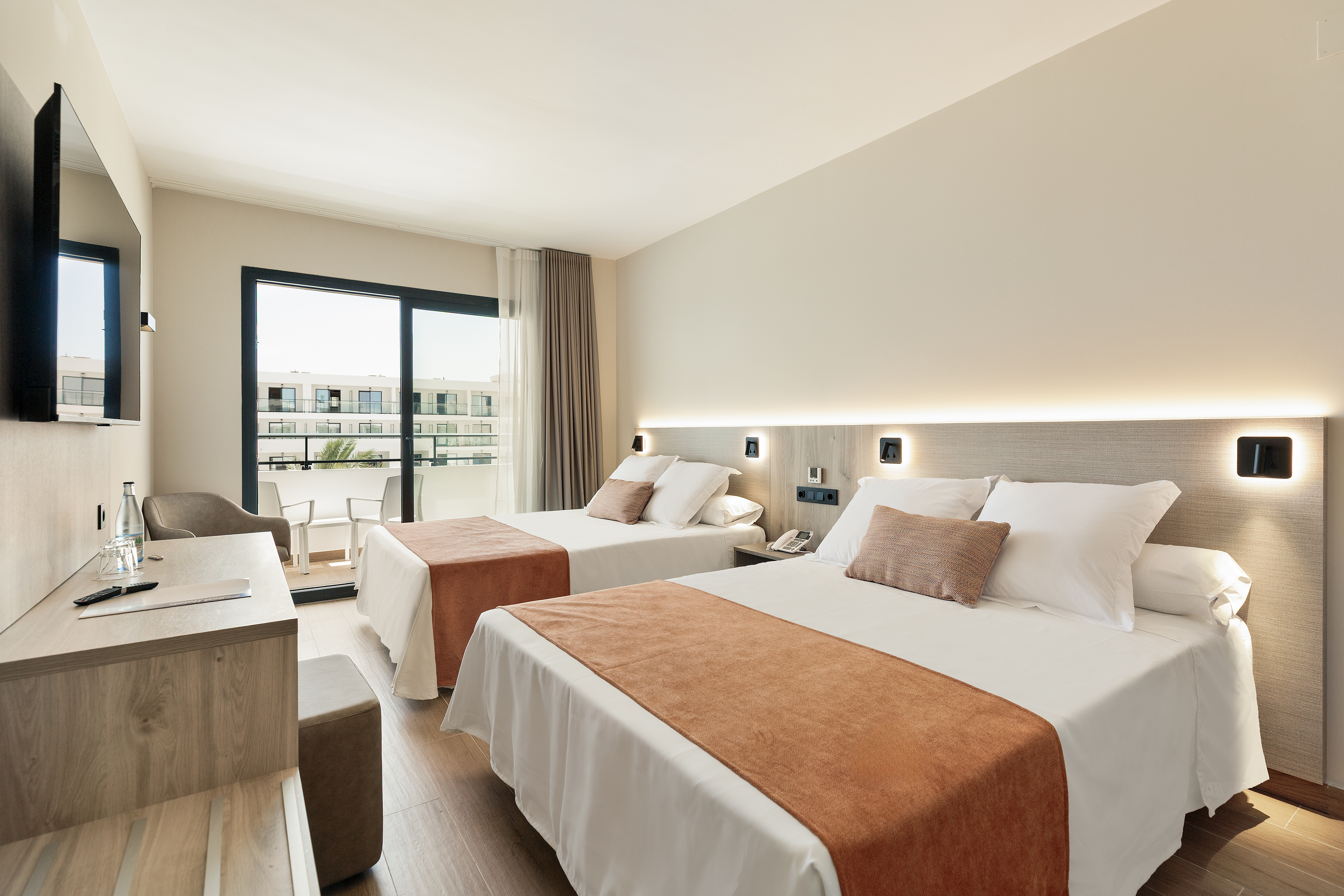 Room, Single, Double Bed, Sea View