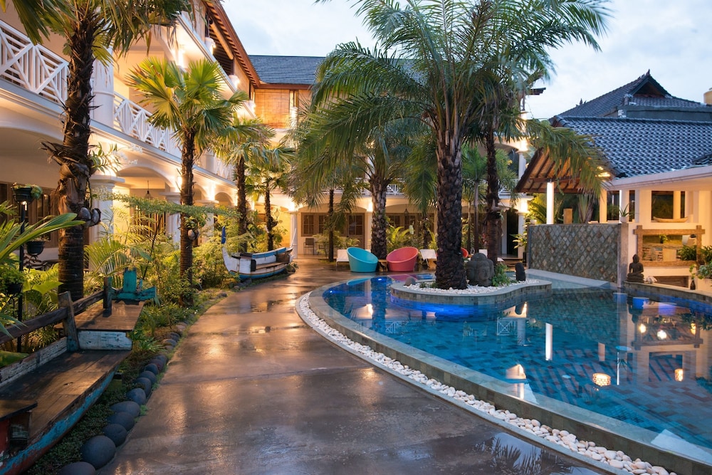 Ok Divers Resort & Spa 70/76