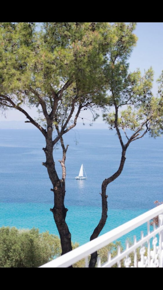 Aelia Sea View Studios 35/42