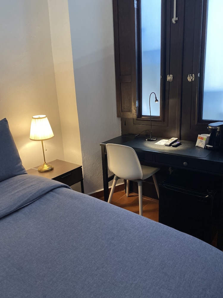 352 Guest House Hotel Boutique 33/50