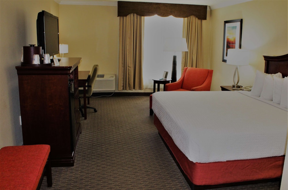 Best Western Plus Burlington 14/49