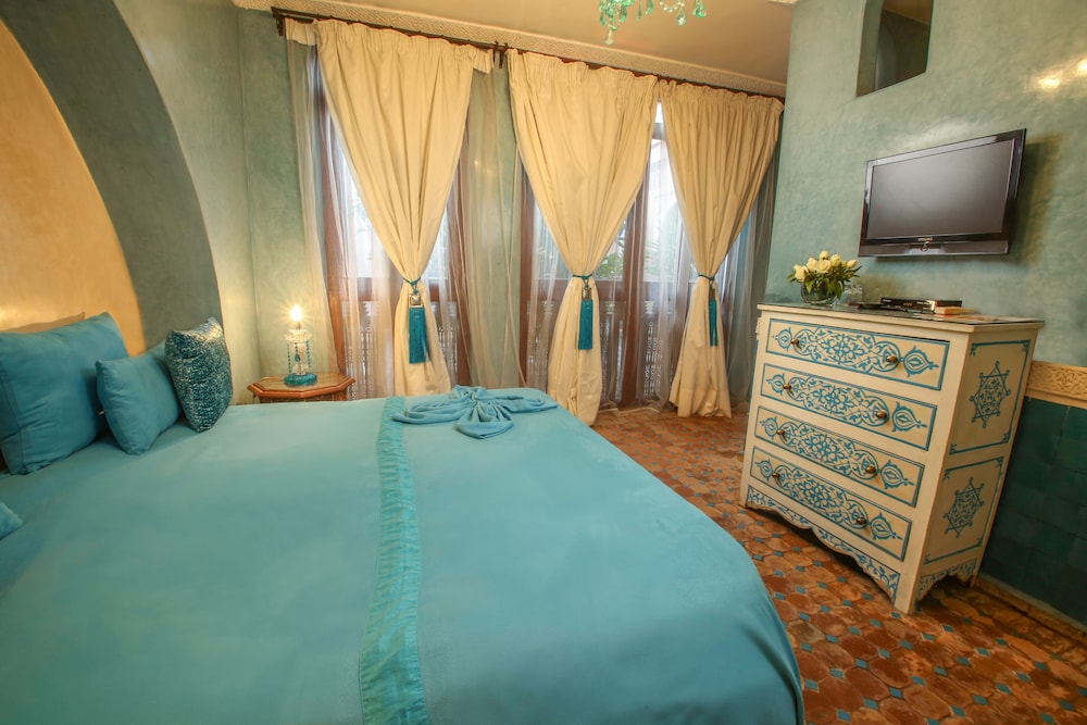 Riad Turquoise 22/81