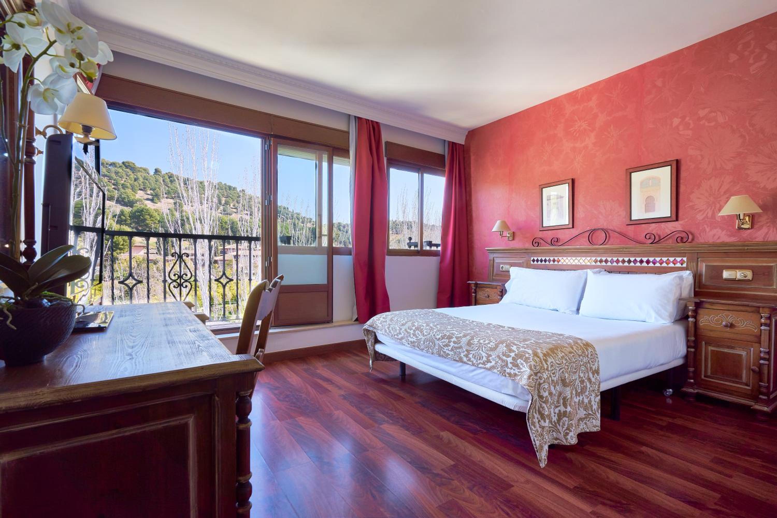 Junior Suite, Single, Double Bed