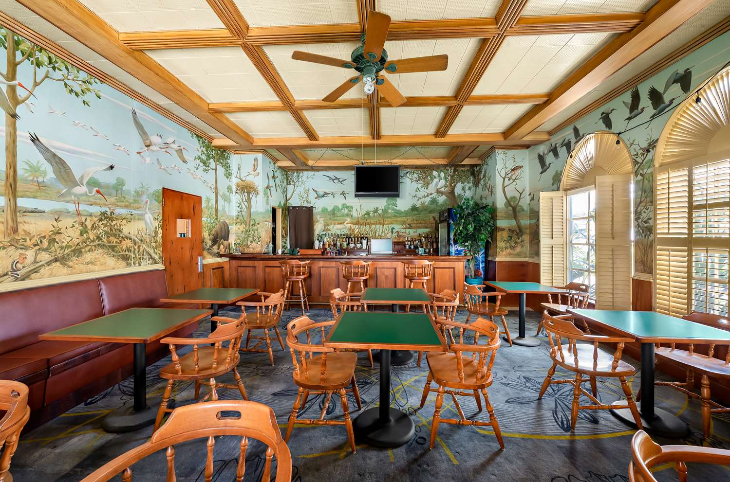 Americas Best Value Inn Historic Clewiston Inn 48/56