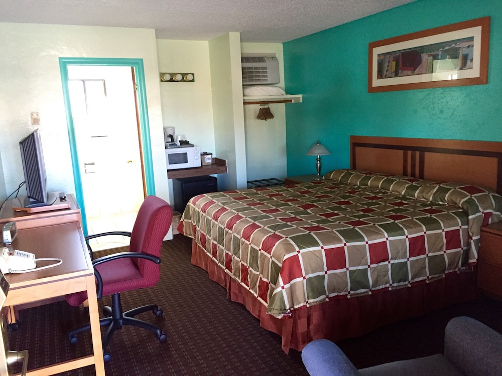 Klamath Motor Lodge 30/64