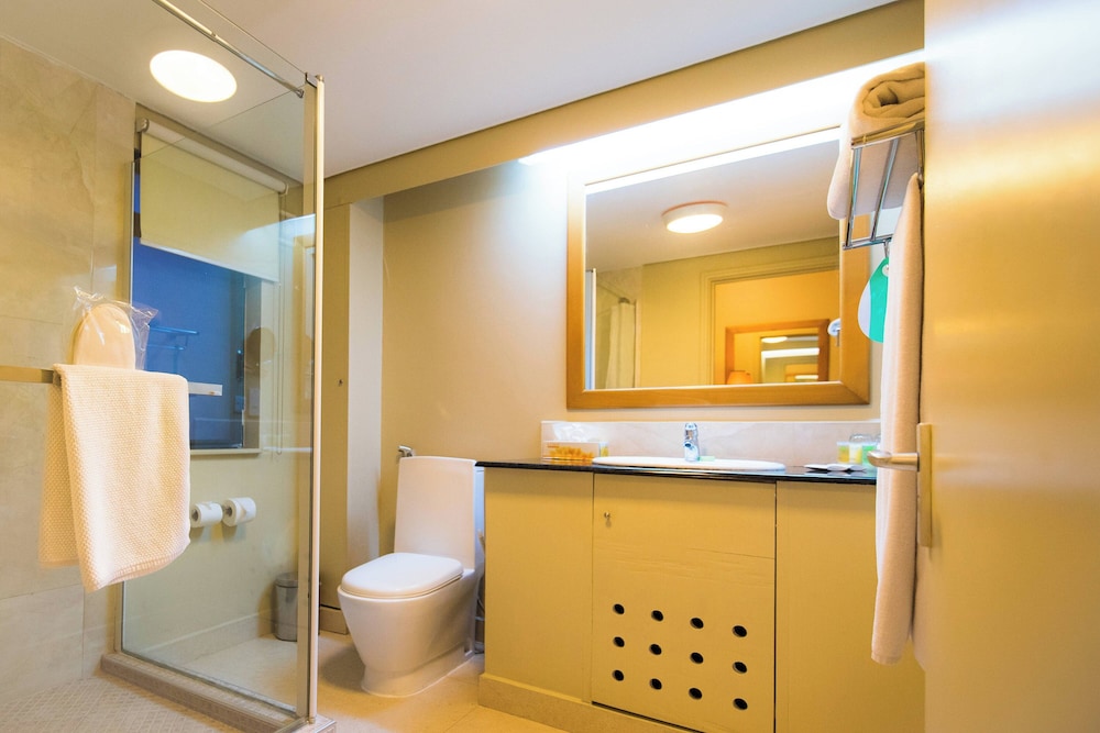 Protea Hotel by Marriott Dar es Salaam Oyster Bay 67/67