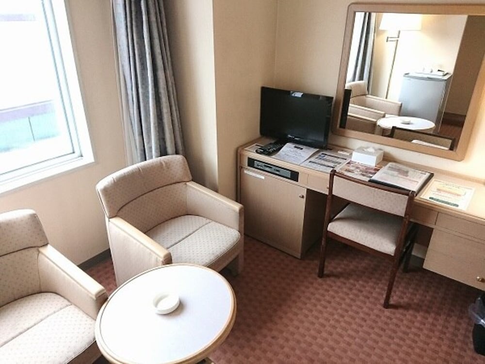 Hotel Grand Terrace Chitose 68/73