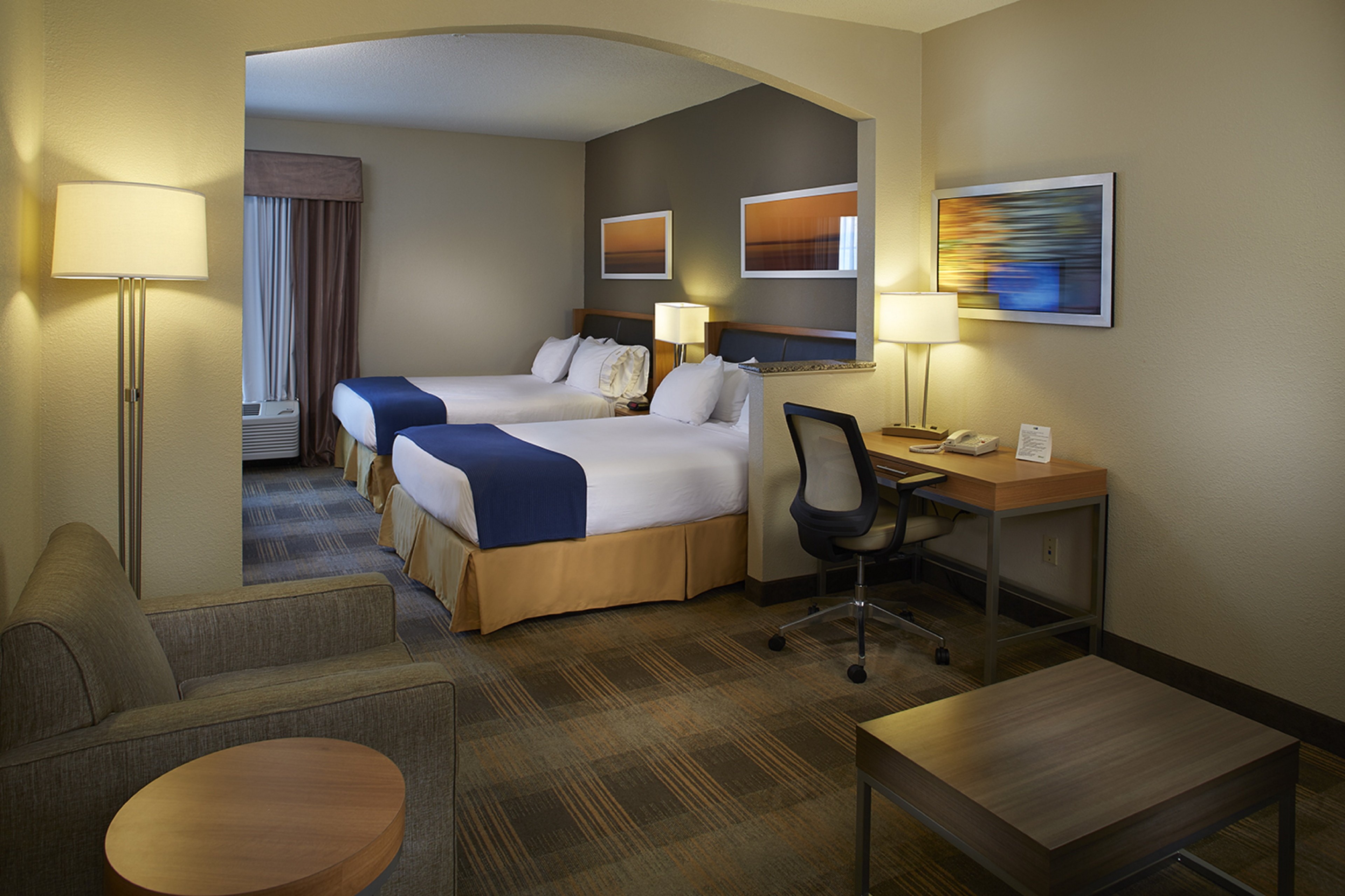 Holiday Inn Express Hotel Suites Orangeburg 25/61