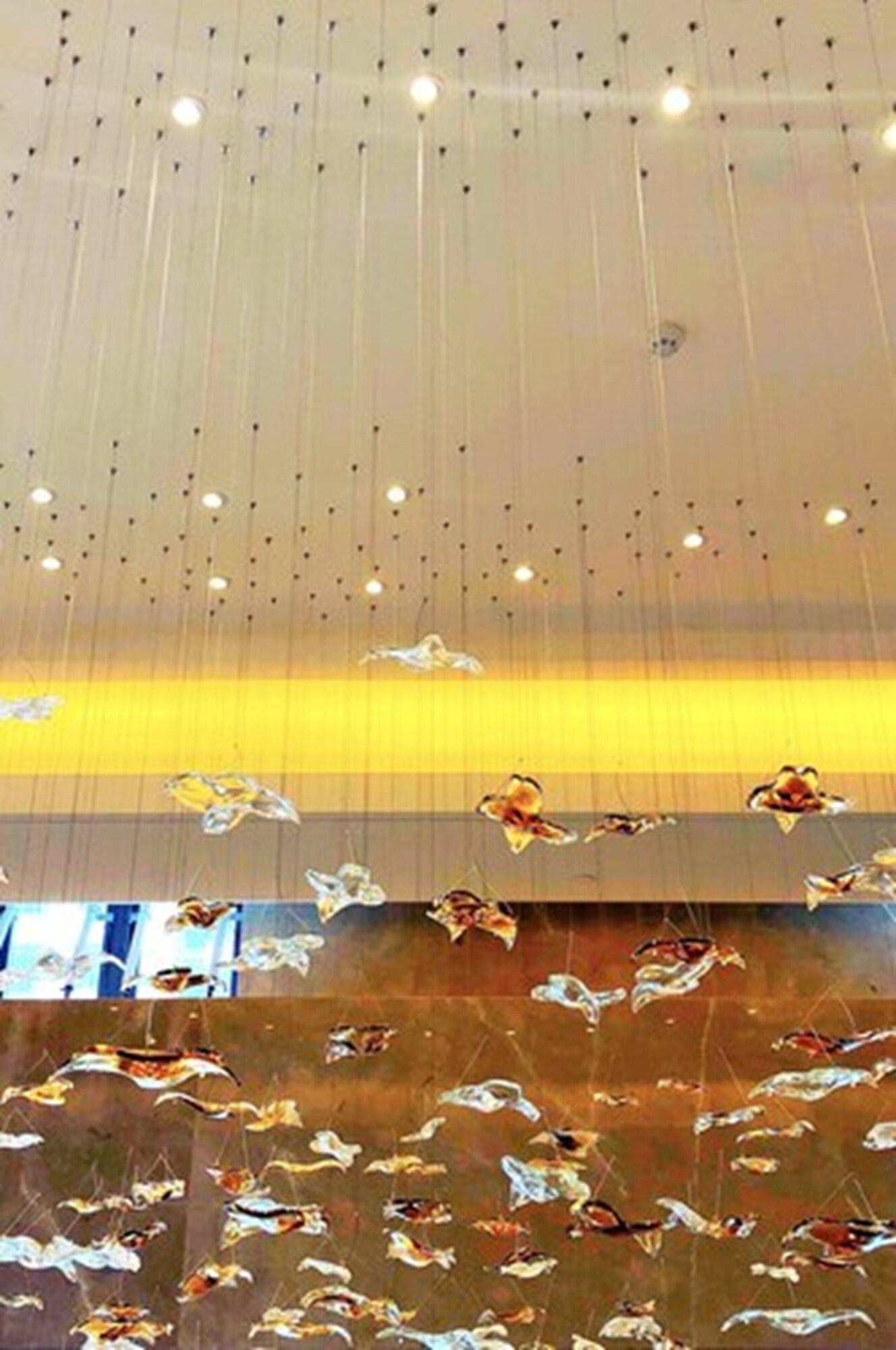 Metropolo wuhan Optics Valley Convention&Exhibition Center Hotel 52/57