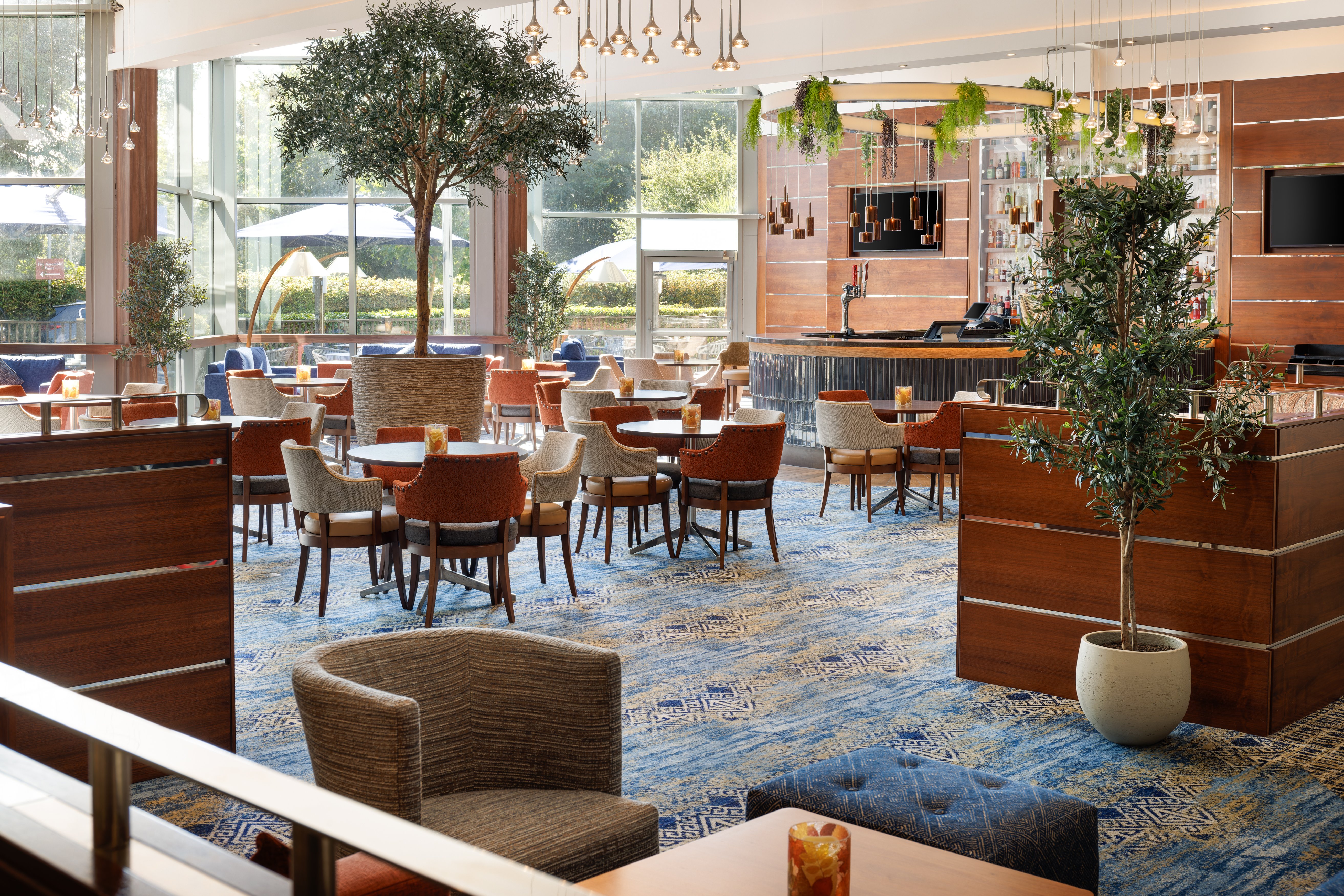 Crowne Plaza London Gatwick Airport 53/83