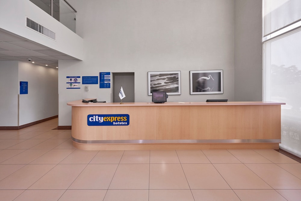 City Express by Marriott Culiacan 7/55