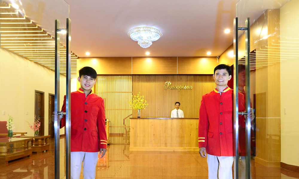 lobby