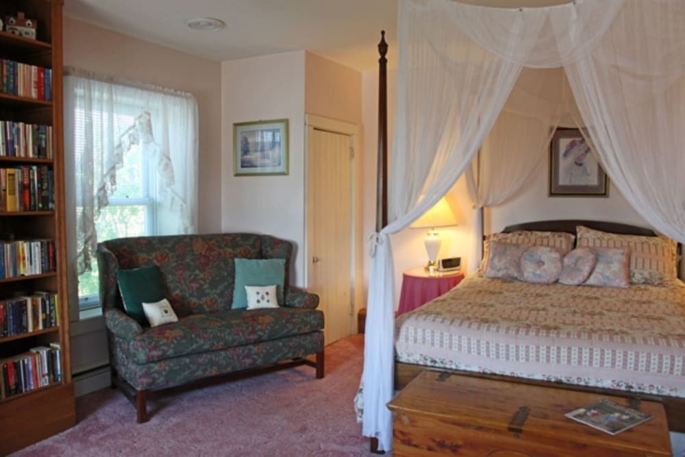 Belle Aire Mansion Guest House 25/38