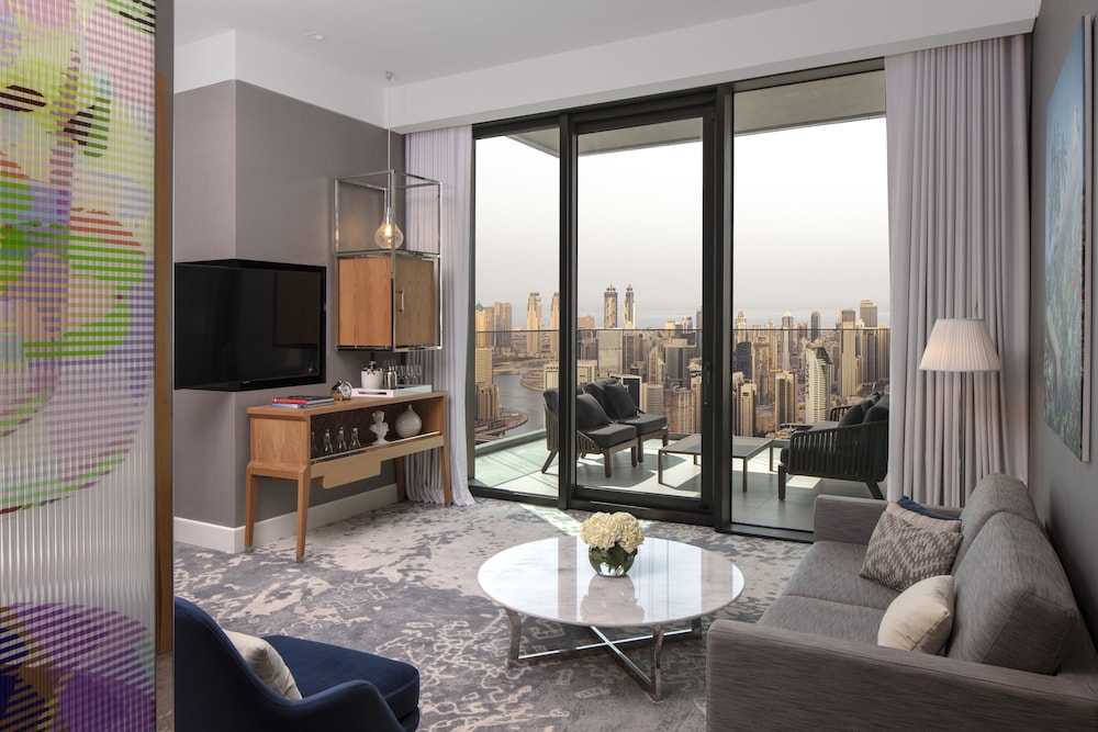 SLS Dubai Hotel and Residences 53/75