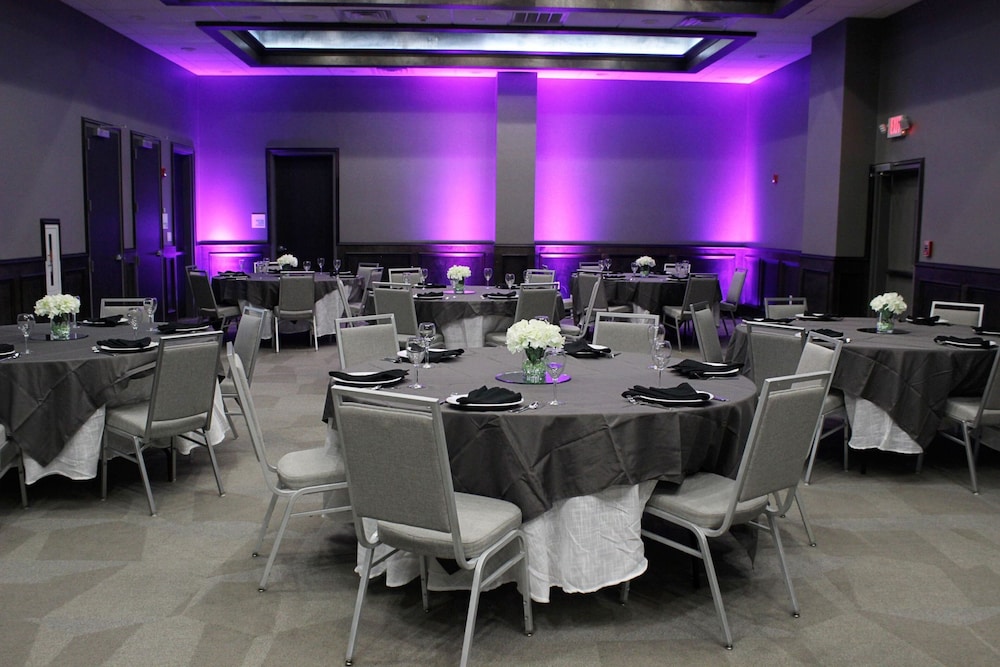 Holiday Inn Hattiesburg - North 57/73
