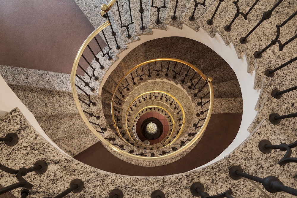 Villa Orselina Small Luxury Hotels 11/50