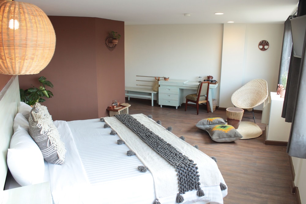Hotel B Urban Xaman 9/50