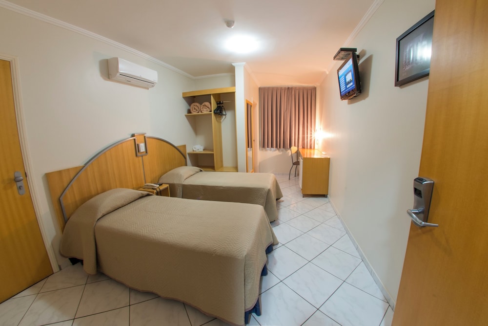 Master, Apartment, Twin Beds