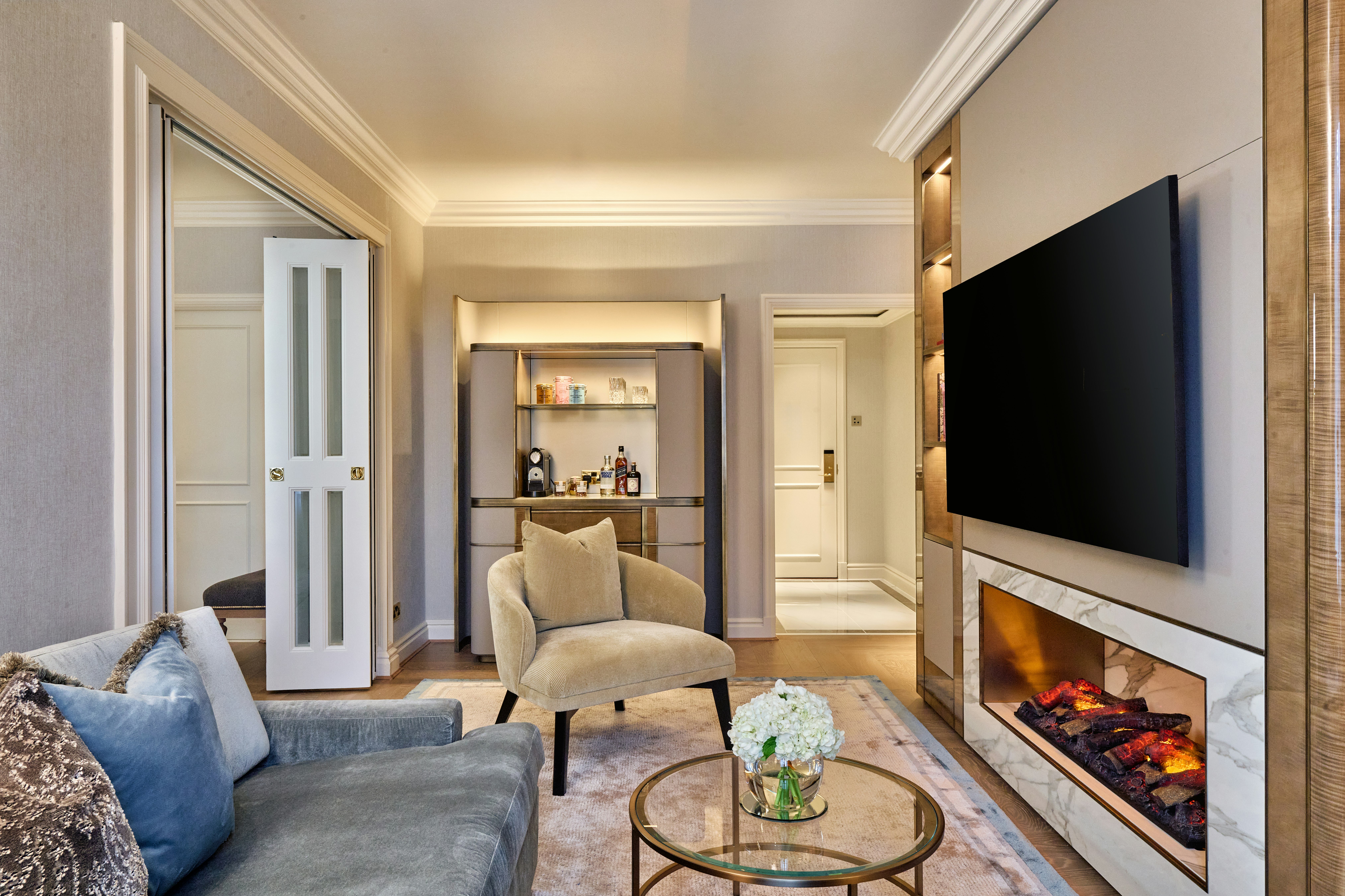 The Landmark London 37/50