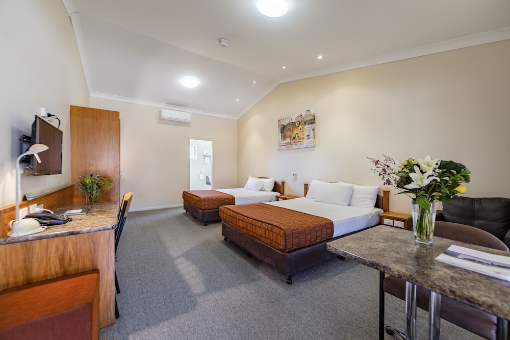 Roma Explorers Inn 21/36