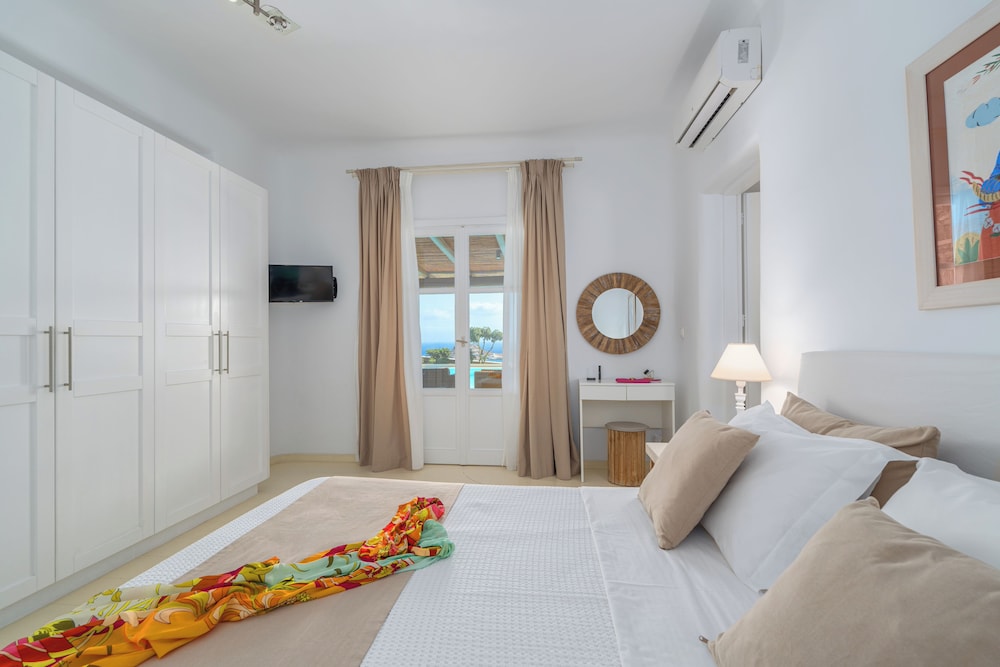 Thalasses Villas 9/50