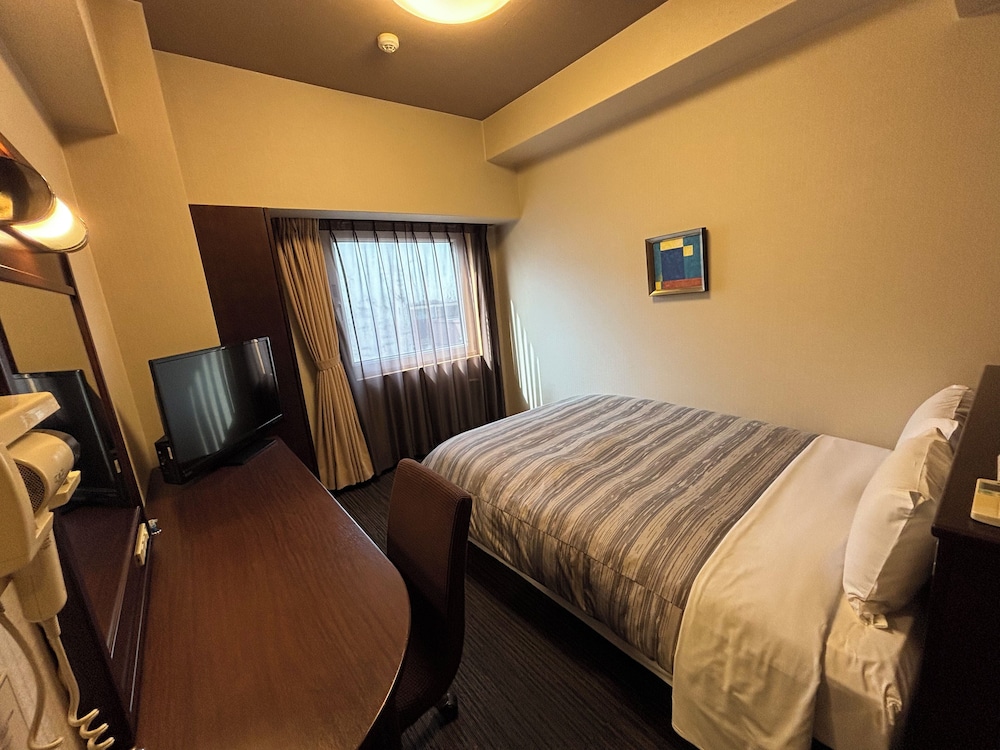 Hotel Route-Inn Tokuyama Ekimae 16/46