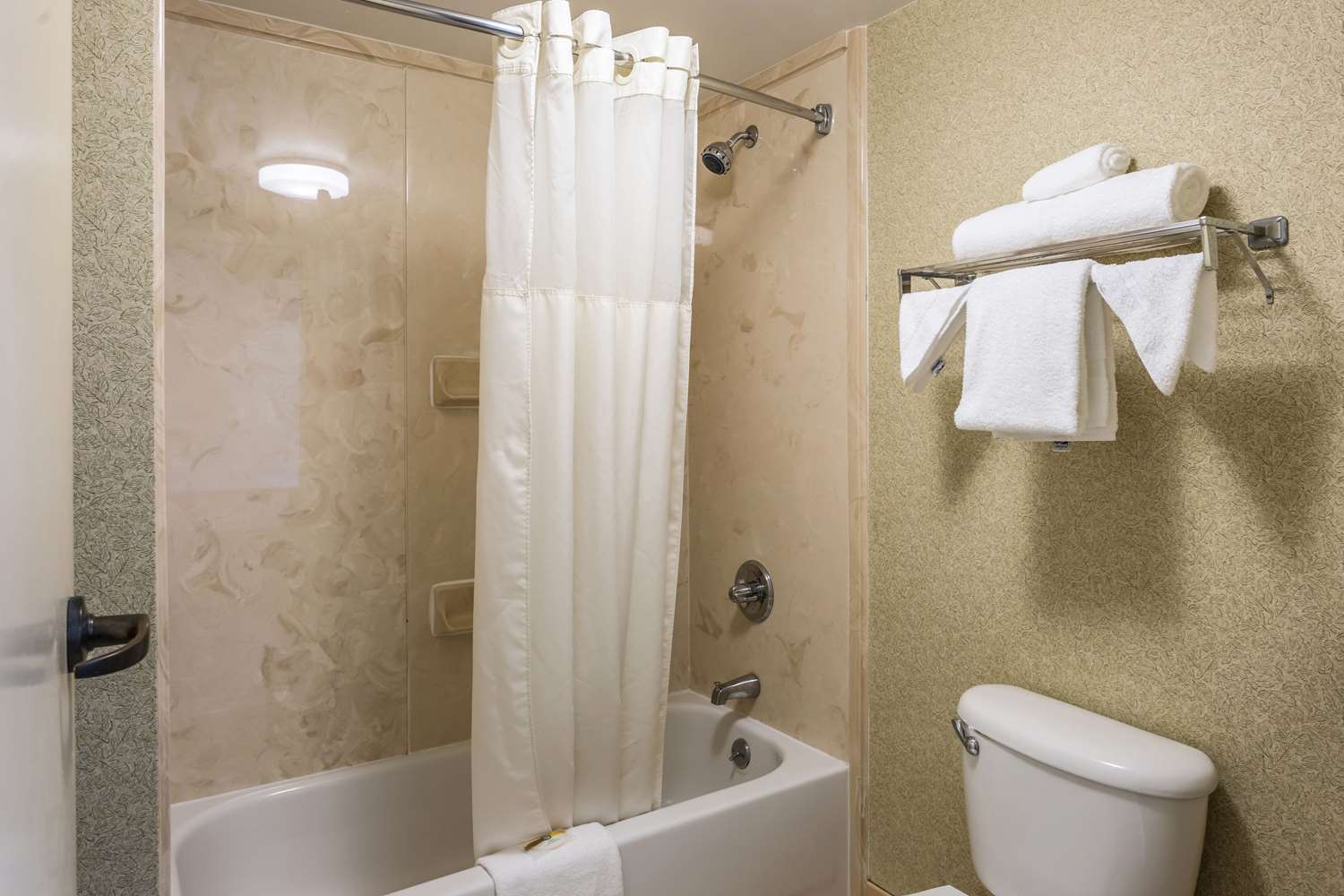 Quality Inn Union City US 51 51/53