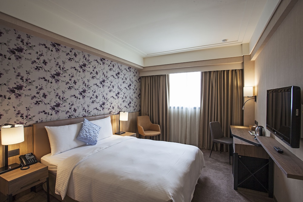 SUPERIOR, DOUBLE BED
