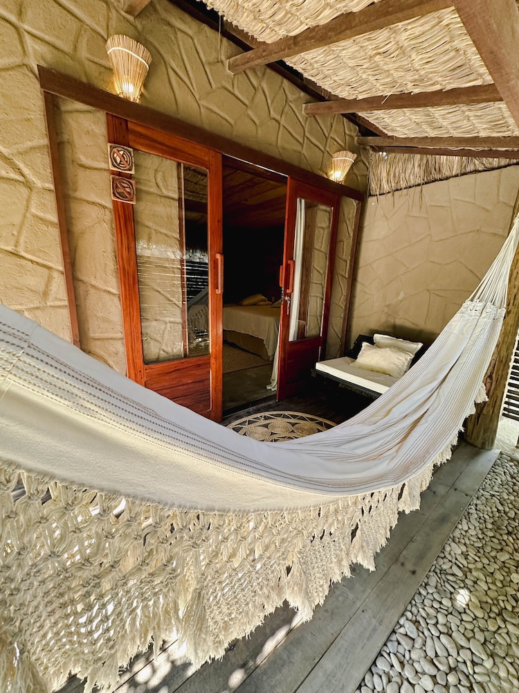 Aloha Village Bangalos 26/50