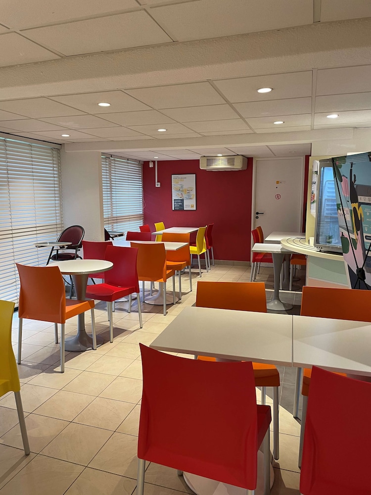 Premiere Classe Metz Nord - Semecourt 32/37