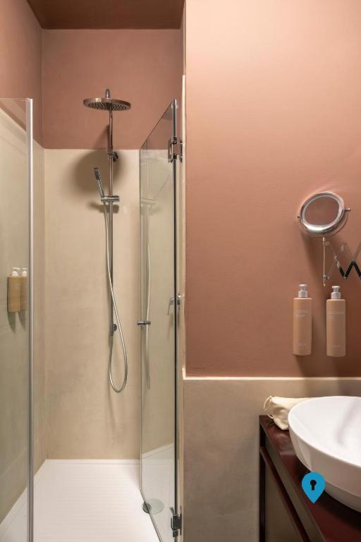 TriplyRooms Collection - Roma Barberini 12/15