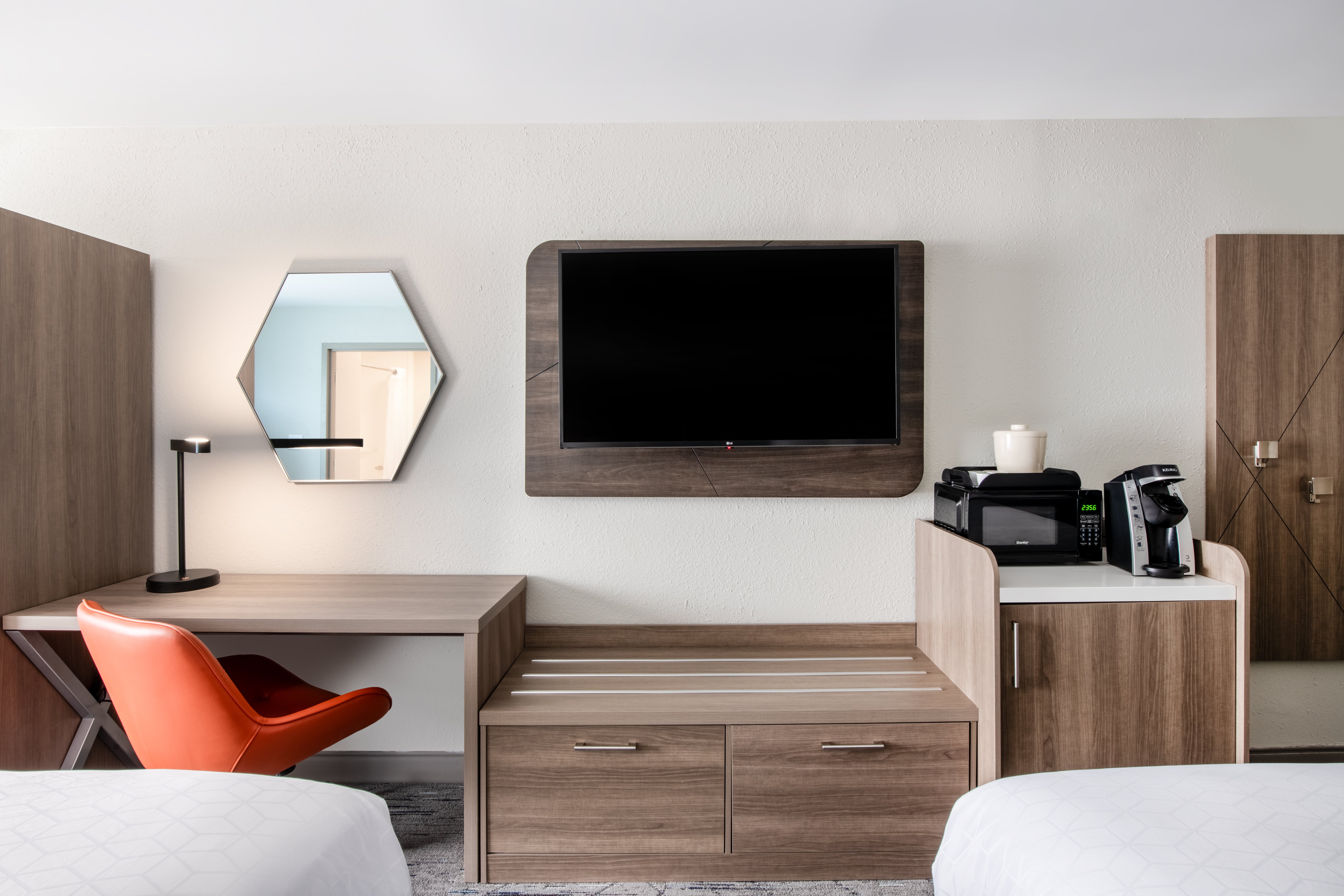 Holiday Inn Express Hotel Suites Wilson I 95 24/27