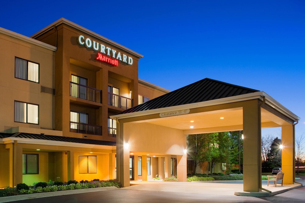 Courtyard By Marriott Toledo Rossford Perrysburg 2/43
