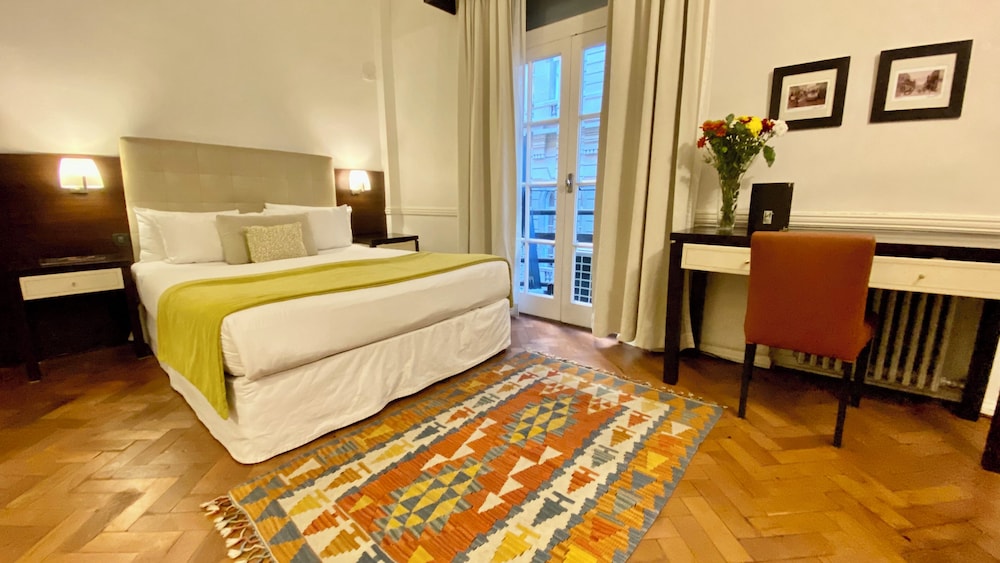 ULISES RECOLETA SUITES 24/64