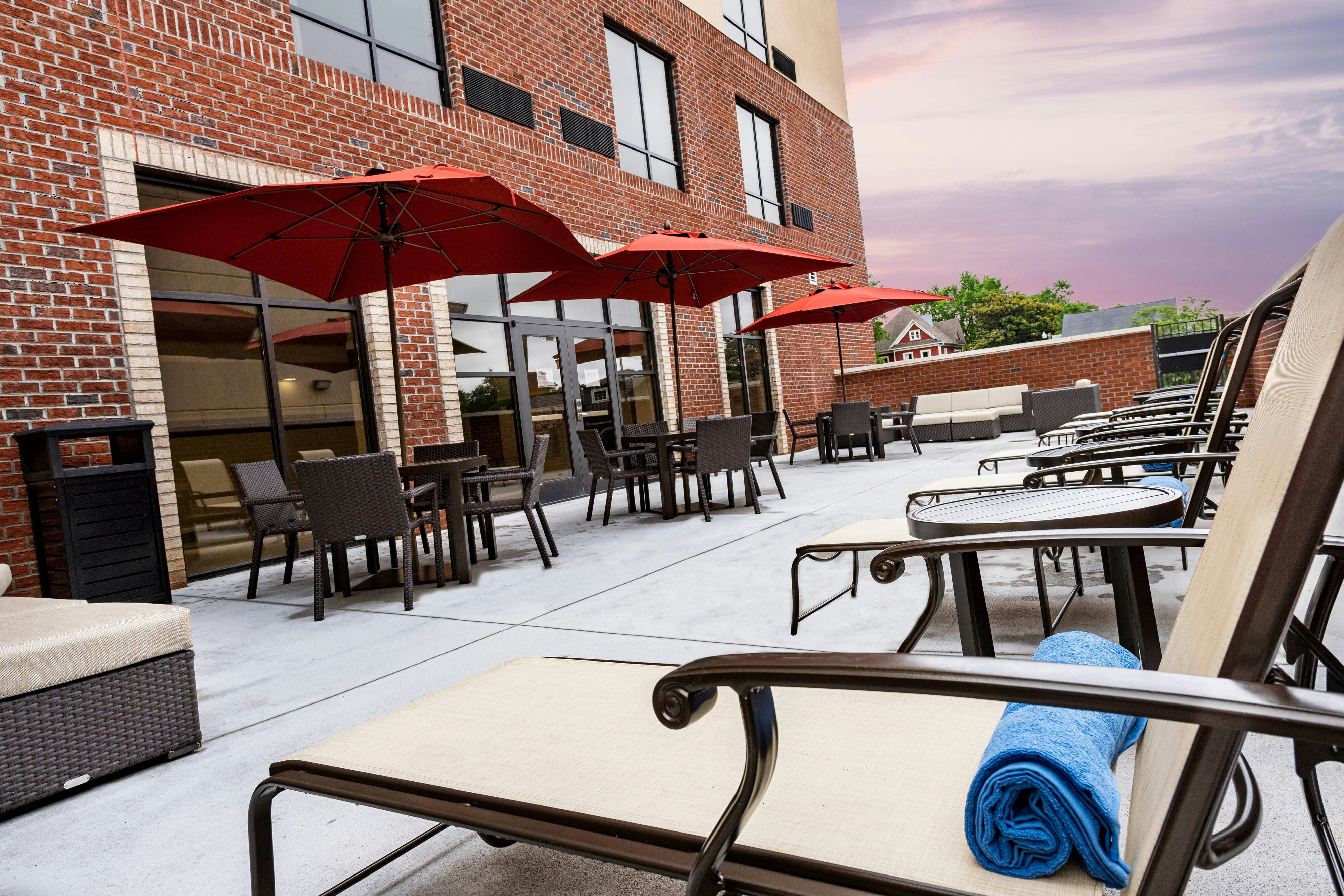 Courtyard by Marriott Winston-Salem Downtown 26/32