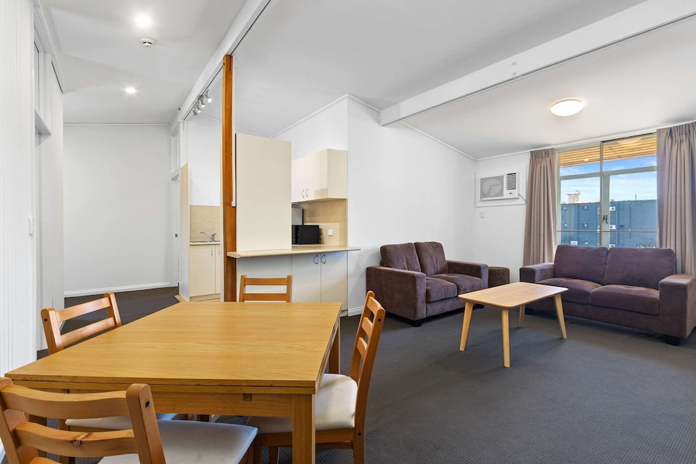 Econo Lodge East Adelaide 22/29