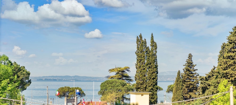 Vialeromadodici Rooms & Apartments 49/58