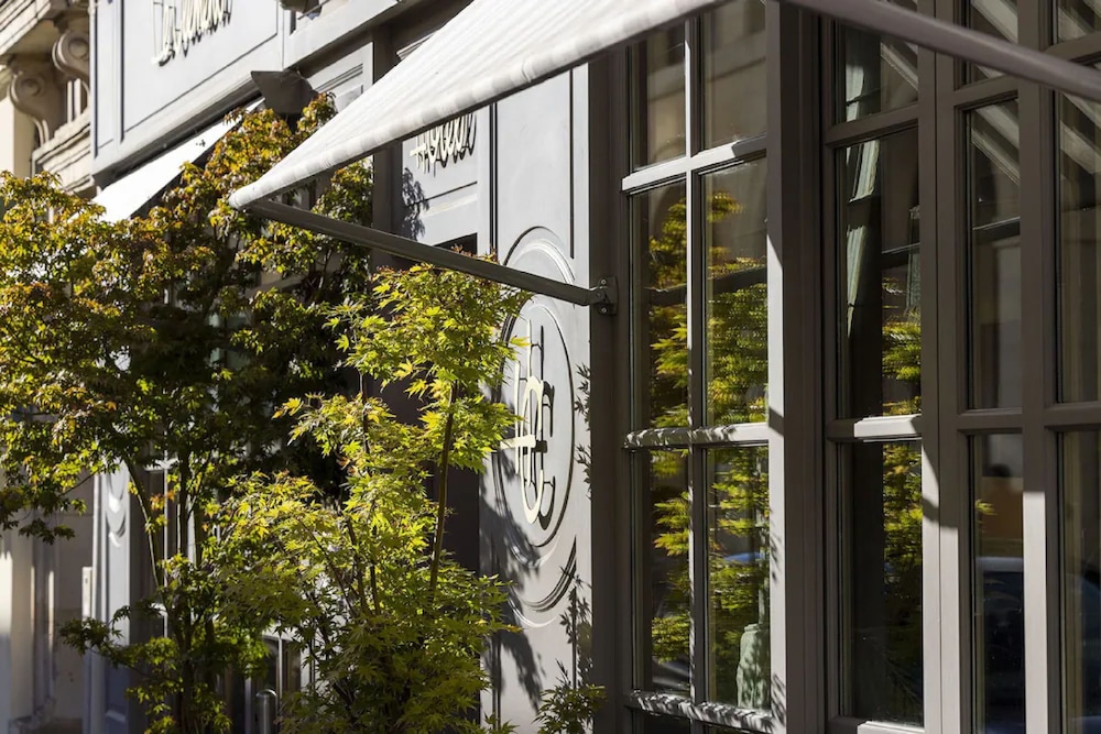 Hotel le Clement 44/50