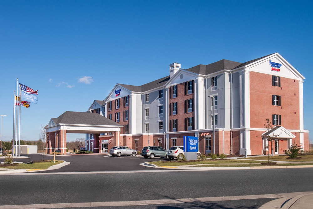 Fairfield Inn Suites Easton 3/44