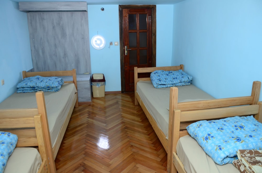 Guesthouse And Hostel Batumi Globus 31/46